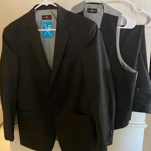 Men’s 3 piece charcoal suit